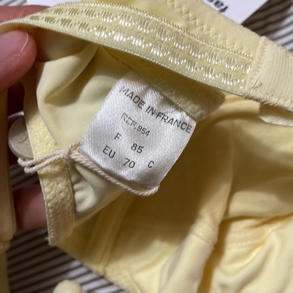 DIOR vintage monogram collection bra ! Unique & limited edition! It’s wow - Picture 7 of 8